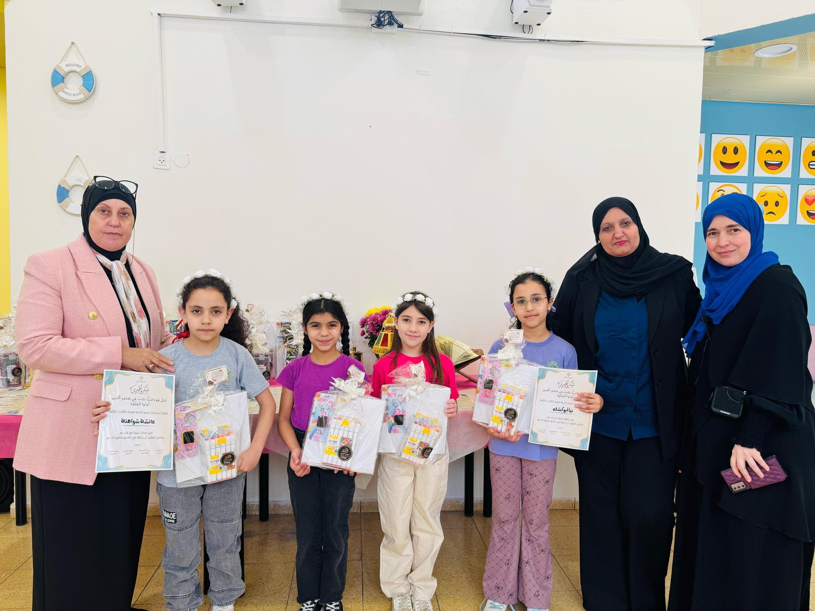 تكريم 38 حافظ لسور من جزء عمّ  في مدرسة أجيال الابتدائية في جلجولية 